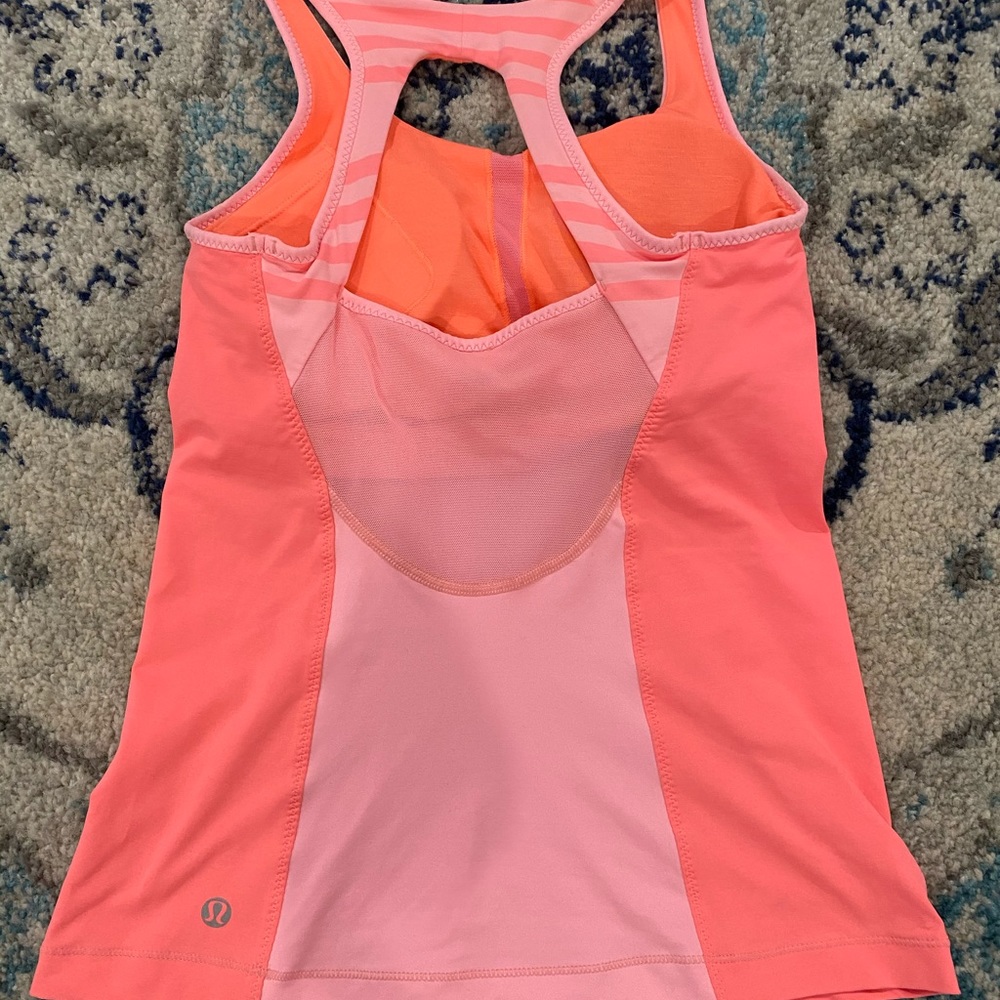 LuLuLemon Tank - Picture 2 of 2